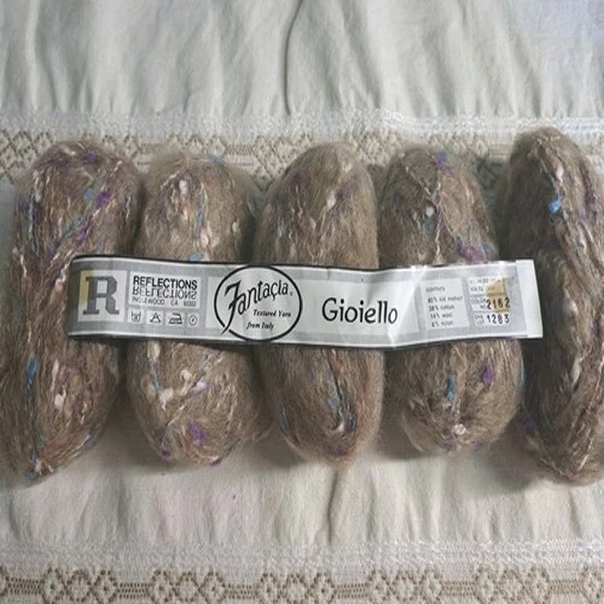Gioiello Fantasia Textured Yarn From Italy 40%kid Mohair, 38%Cotton, 14%Wool